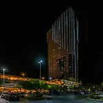Palms Place Hotel And Spa 